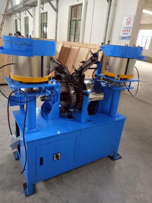 Dernière affaire concernant Un producteur américain de fixations pour la construction améliore son efficacité grâce à une machine à fabriquer des rivets