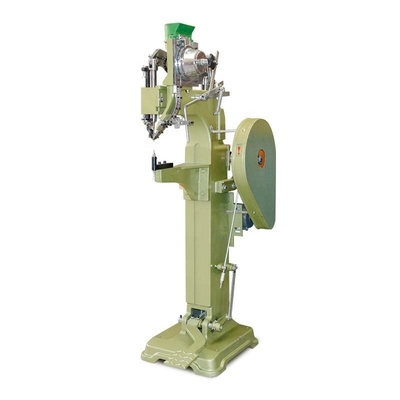 Rivet en aluminium de grande précision de pièce forgéee à froid faisant la machine