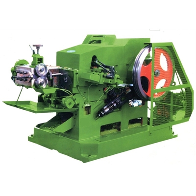 Machine à faire des rivets électriques entièrement automatique en couleur verte pour la production de rivets