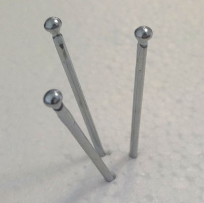 Rivet aveugle de grande précision faisant la machine pour la fabrication de mandrin